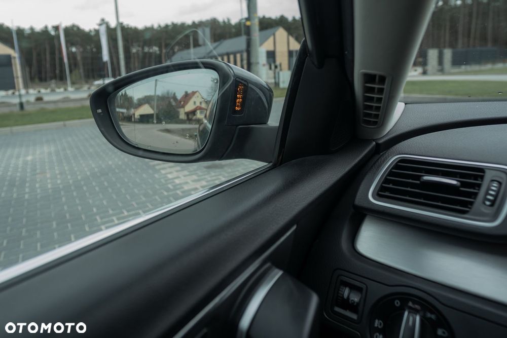 Volkswagen Passat 2.0 TDI Highline DSG - 17