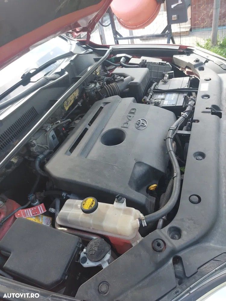 Toyota RAV4 2.2 D-4D 4x4 - 7