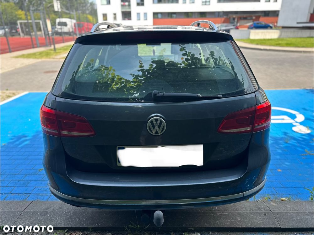 Volkswagen Passat 1.6 TDI Trendline - 9