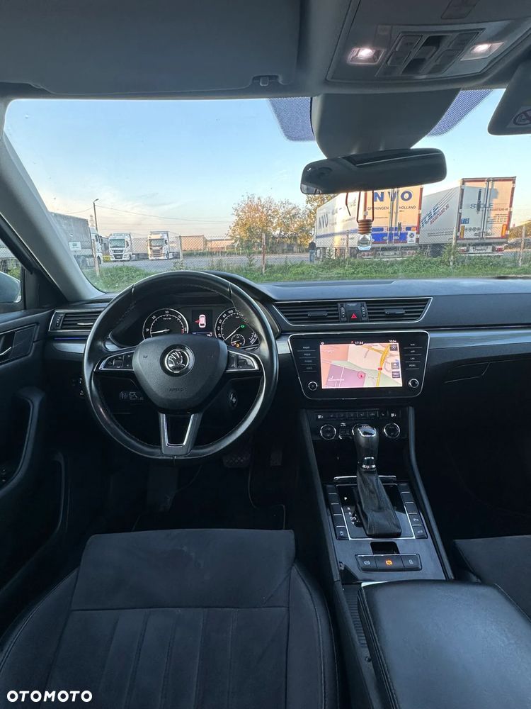 Skoda Superb 2.0 TDI Style DSG7 - 14