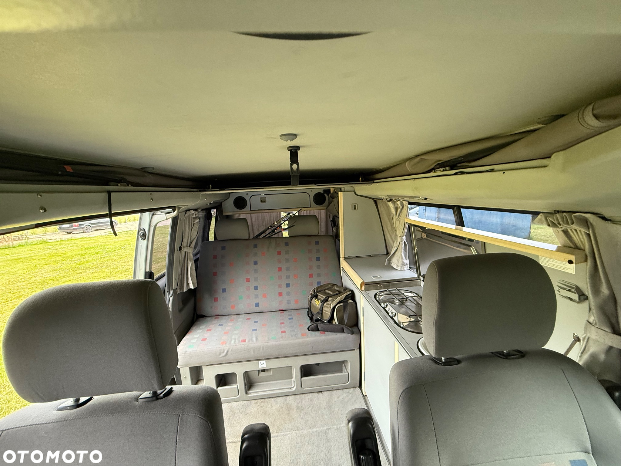 Volkswagen Multivan TDI - 16