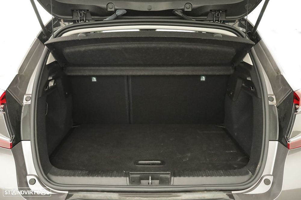 Renault Captur 1.0 TCe Techno Bi-Fuel - 21