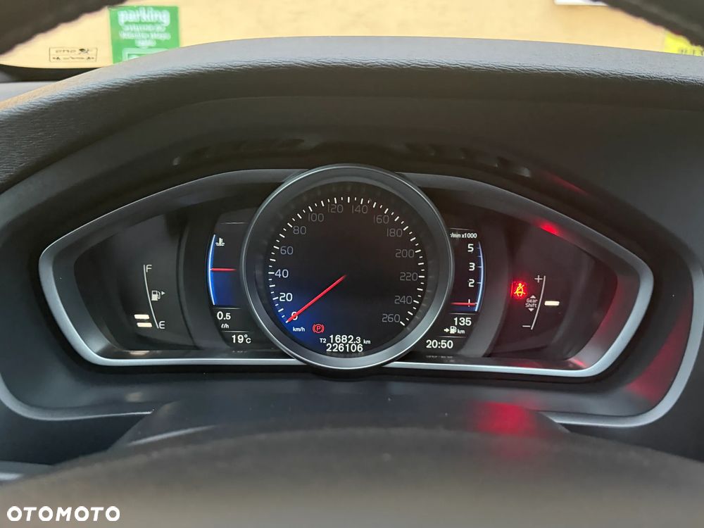 Volvo V40 D4 RDesign - 25