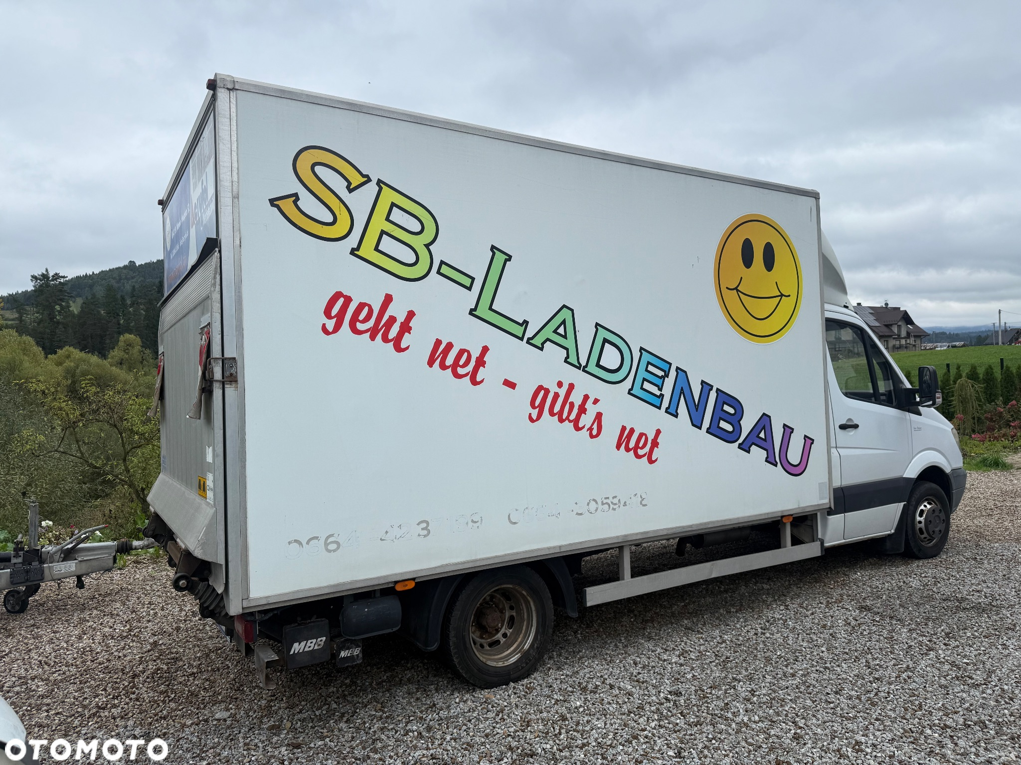 Mercedes-Benz Sprinter - 11