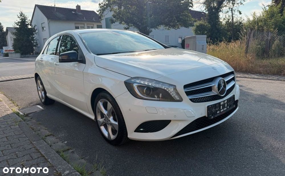 Mercedes-Benz Klasa A 200 (BlueEFFICIENCY) Style - 1