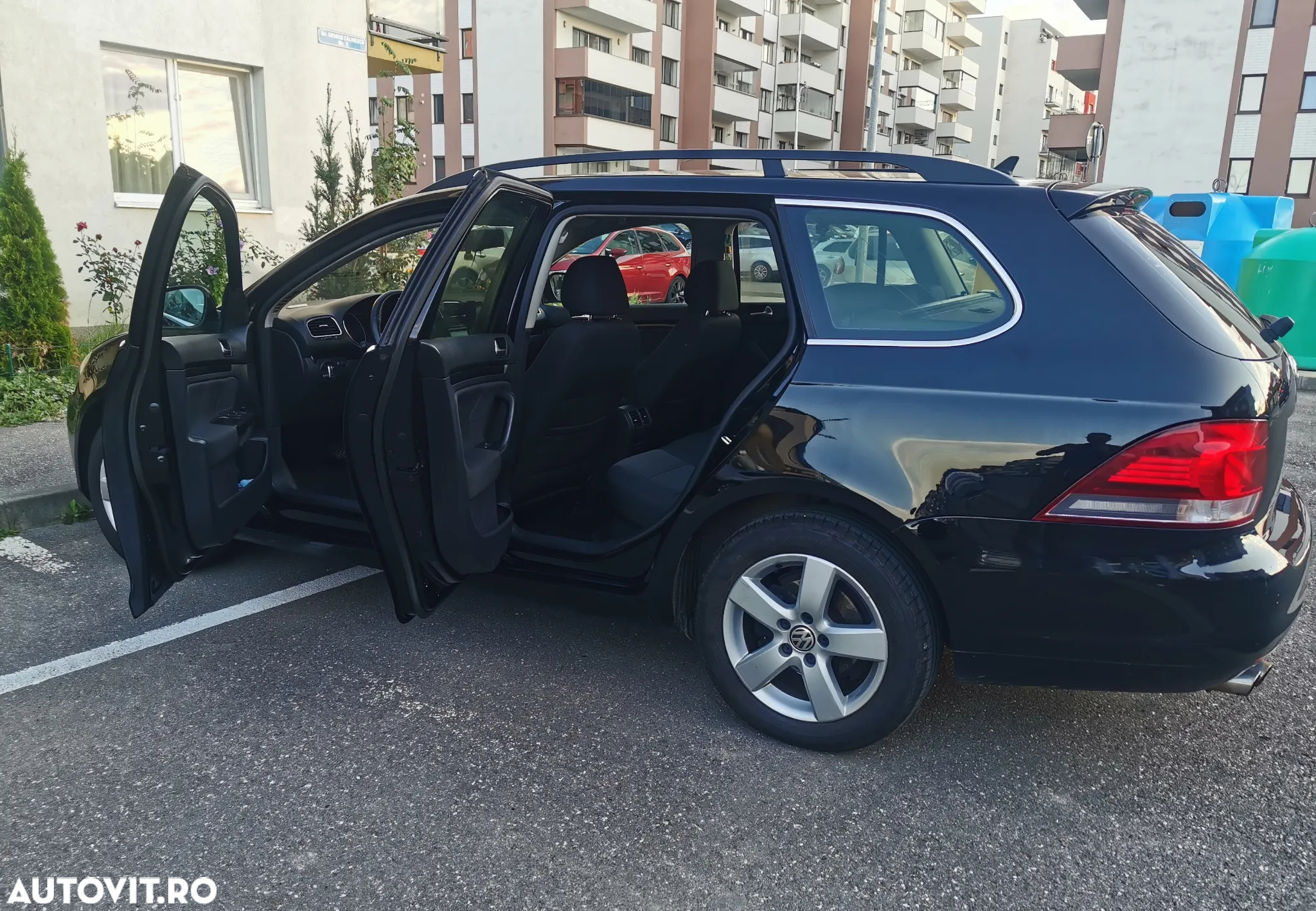 Volkswagen Golf 2.0 TDI Comfortline DSG - 6
