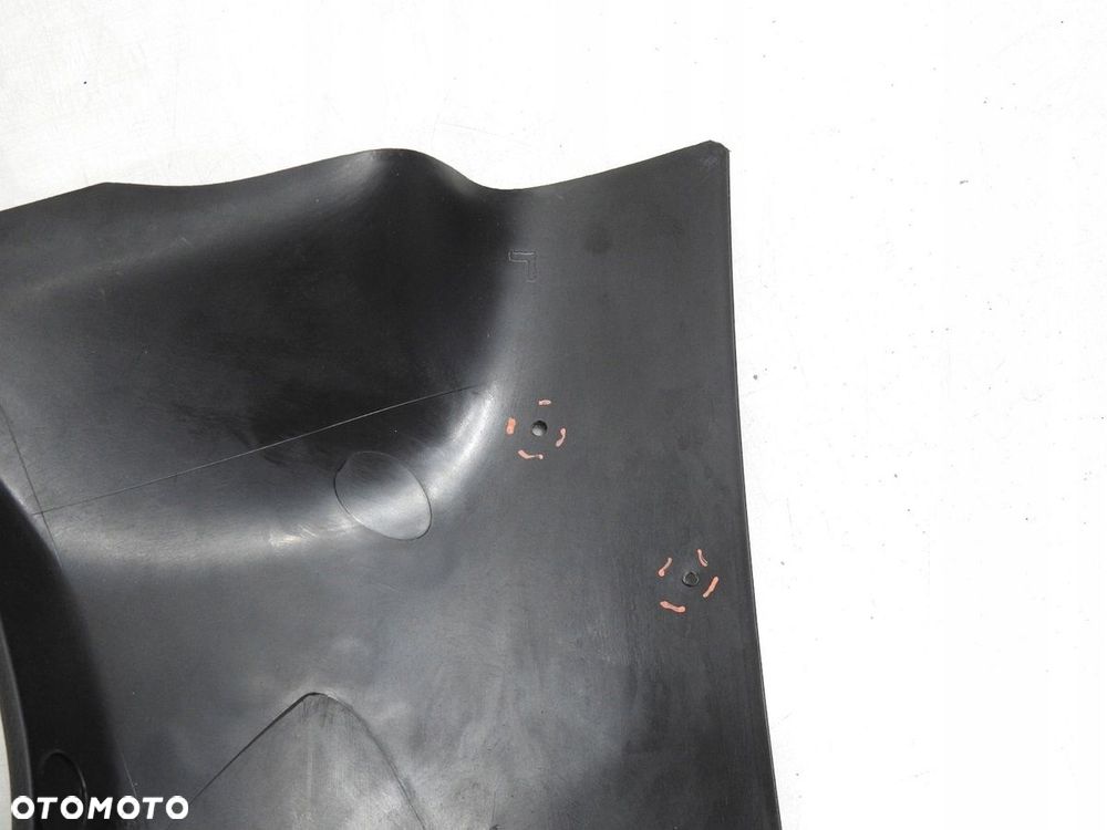 Audi OE 8E0867272 - 4