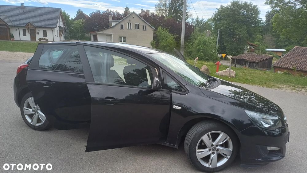 Opel Astra 1.4 T Enjoy - 9
