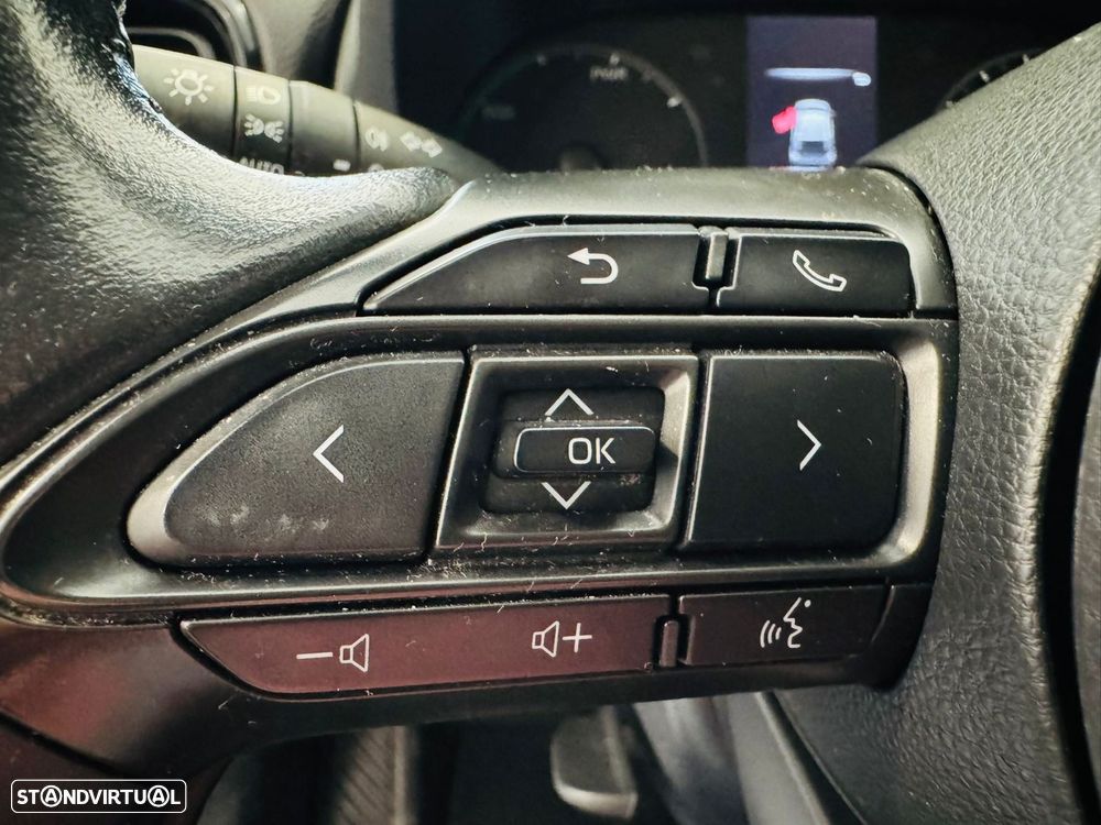 Toyota Yaris 1.5 HDF Comfort Plus - 16