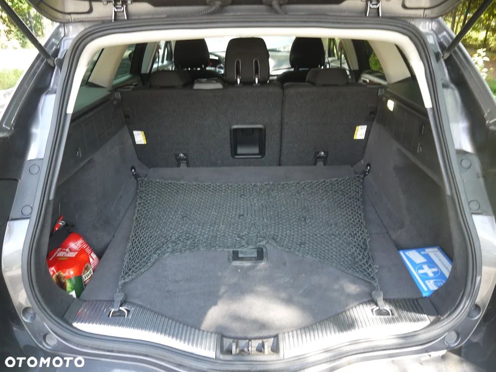 Ford Mondeo SW 2.0 TDCi Ambiente Plus PowerShift - 28