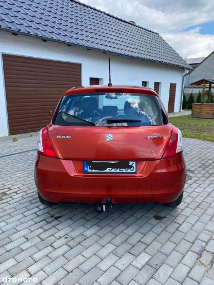Suzuki Swift - 5