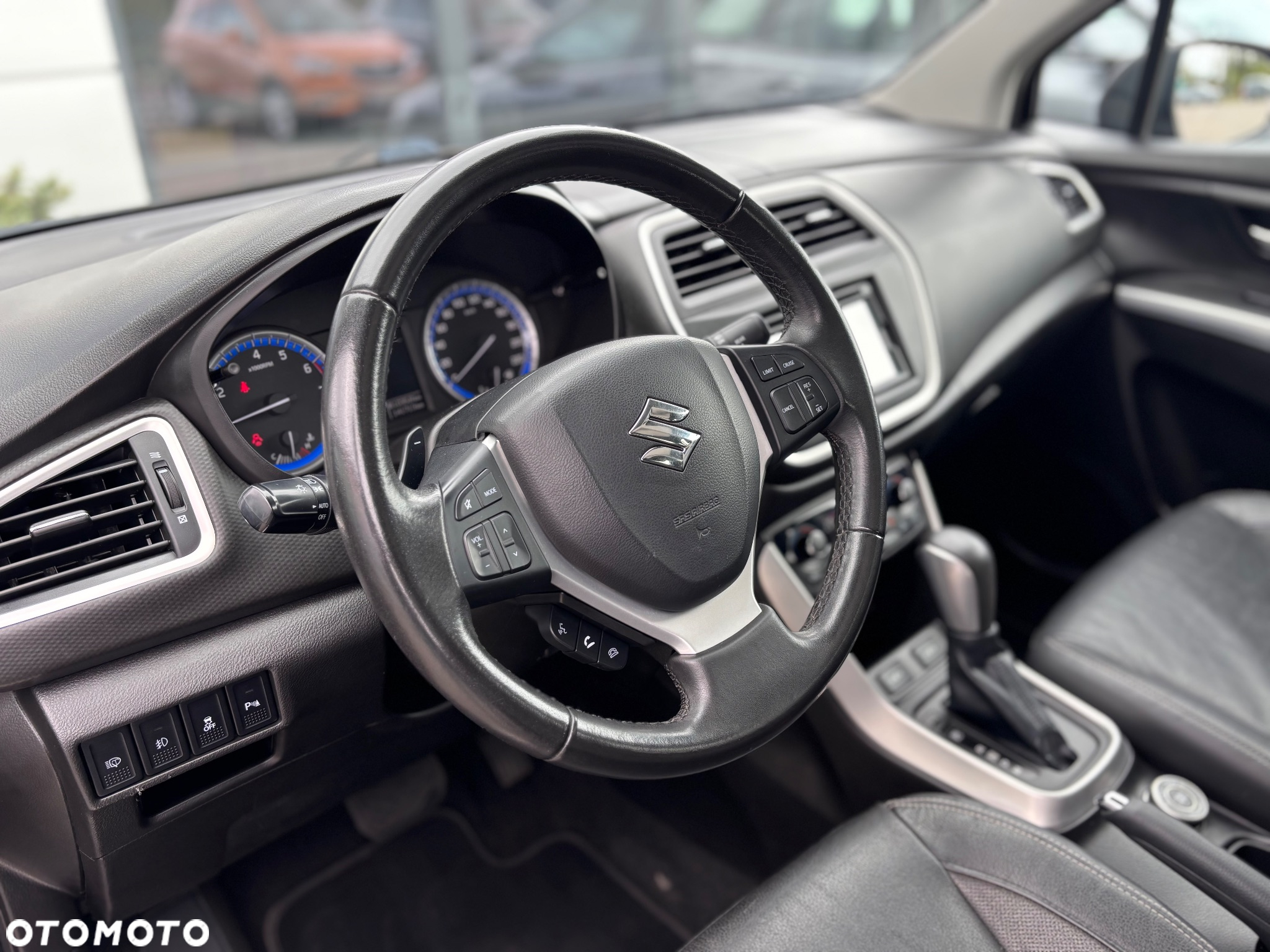Suzuki SX4 S-Cross 1.6 Premium Plus 4WD CVT - 27