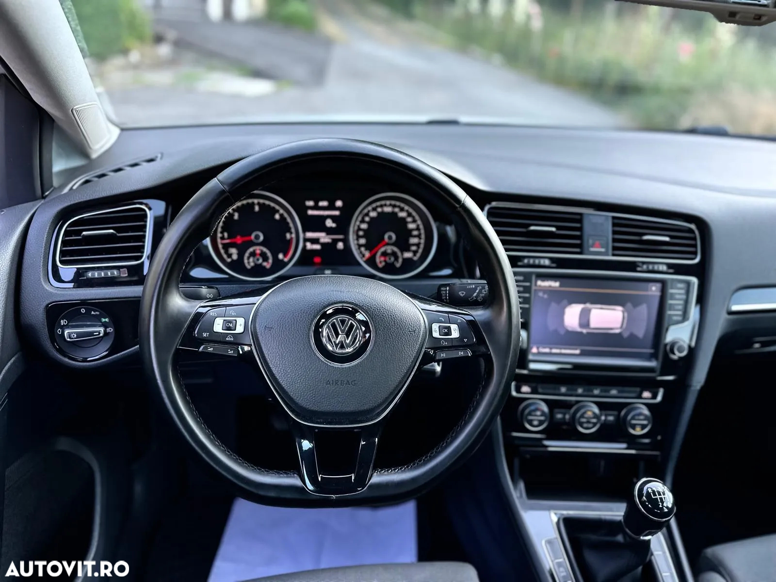 Volkswagen Golf 2.0 TDI (BlueMotion Technology) Highline - 11