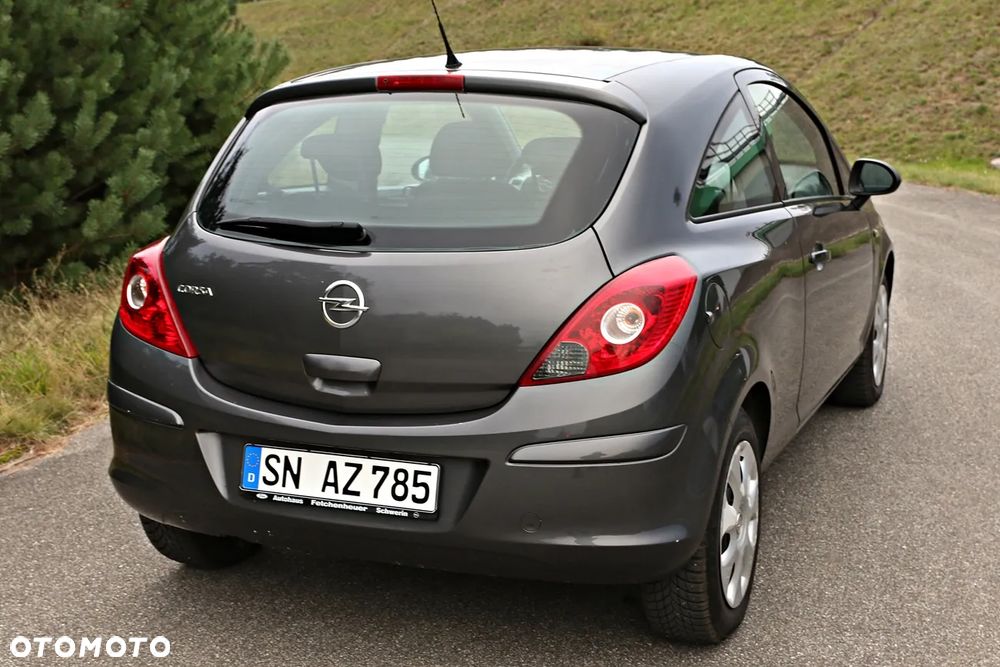 Opel Corsa 1.4 16V Active - 29