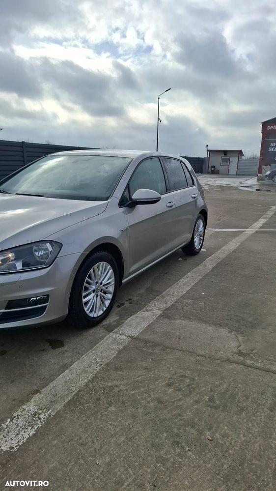 Volkswagen Golf 2.0 BlueTDI Cup - 4