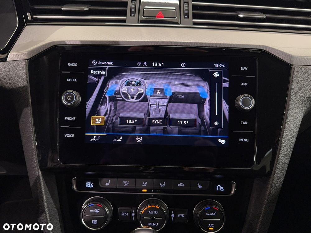 Volkswagen Passat Variant - 21