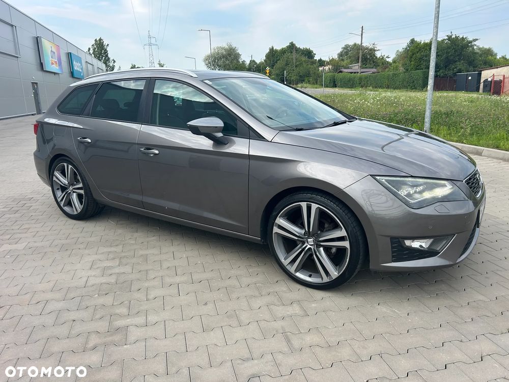 Seat Leon 2.0 TDI DPF Ecomotive FR - 7