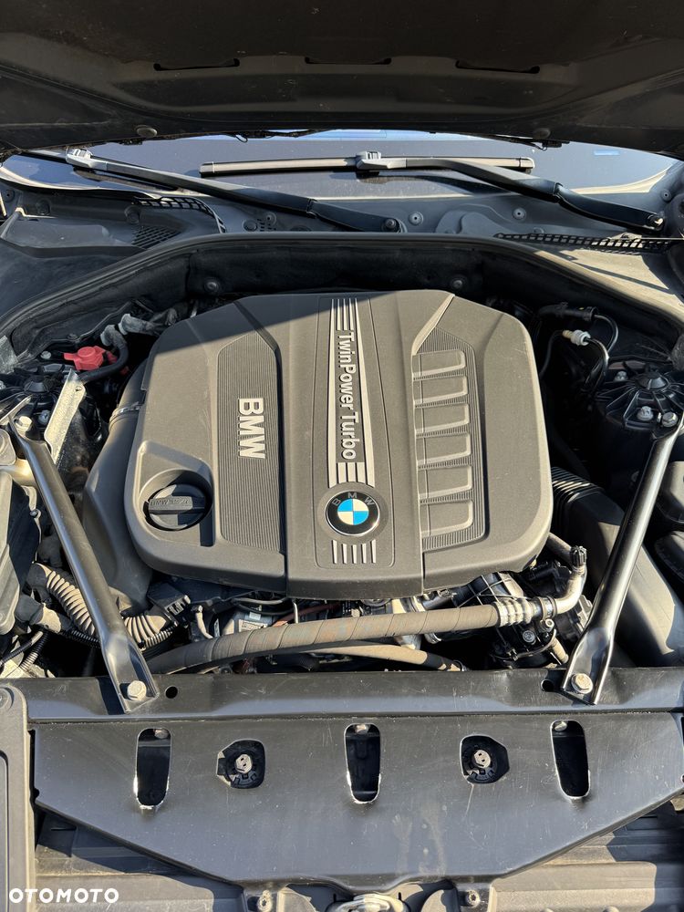 BMW Seria 5 530d xDrive - 18