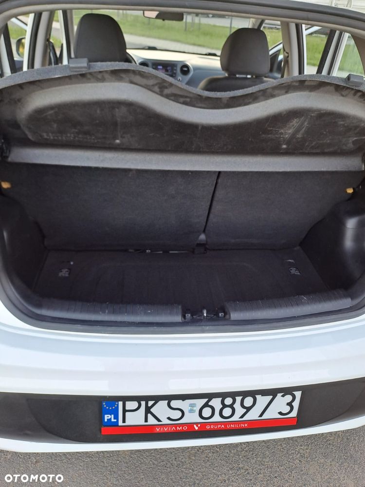 Hyundai i10 1.2 Trend - 14