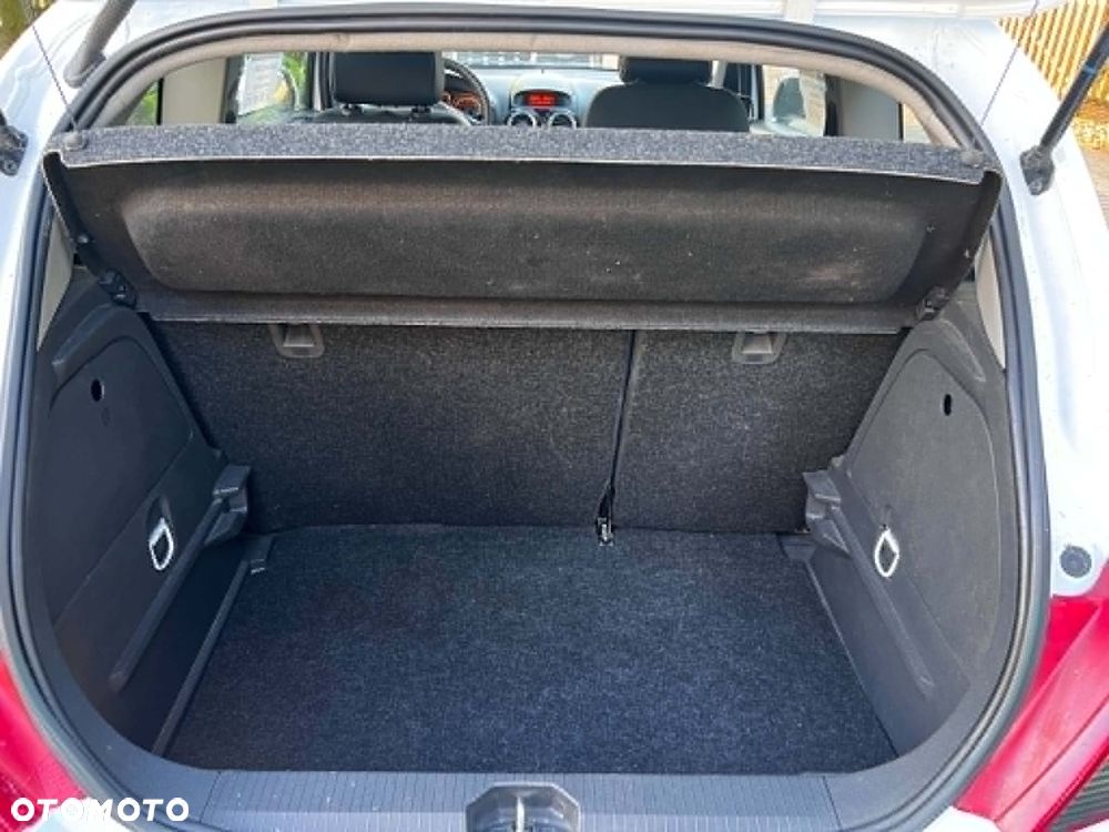 Opel Corsa - 12