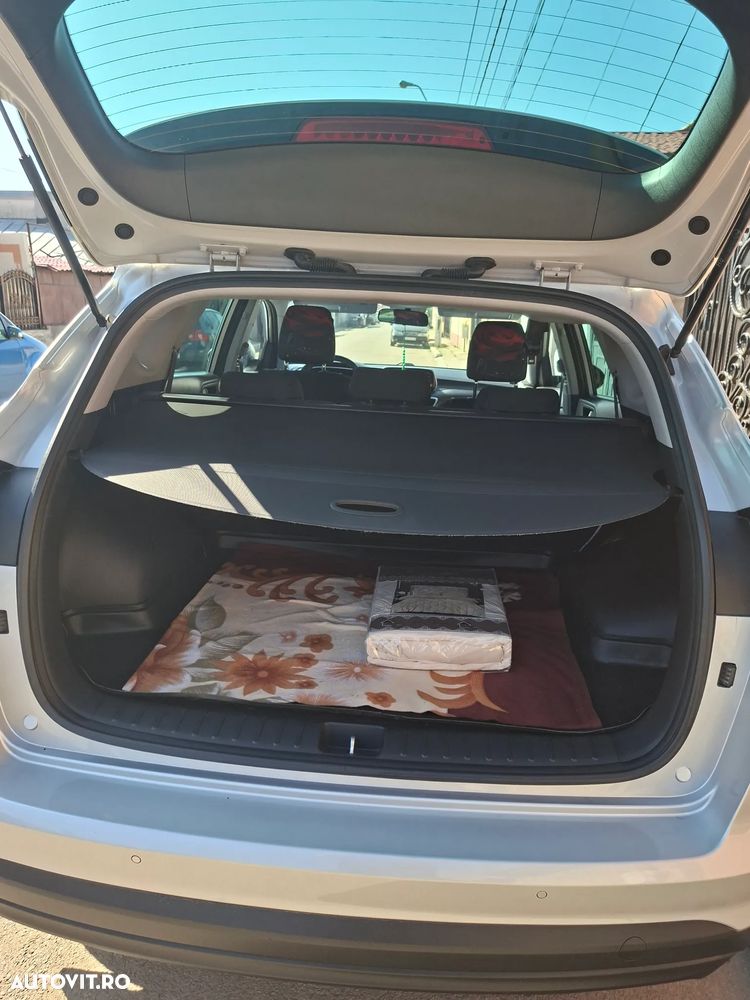 Hyundai Tucson 1.6 GDI 2WD 6MT Comfort - 4