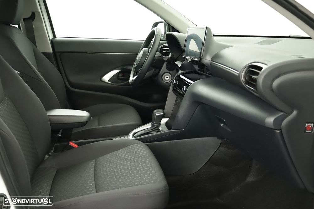 Toyota Yaris Cross 1.5 HDF Comfort - 21