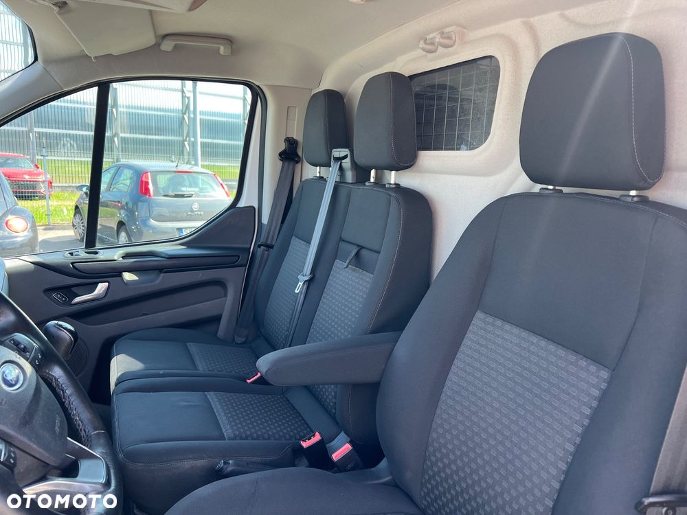 Ford Transit Custom - 20