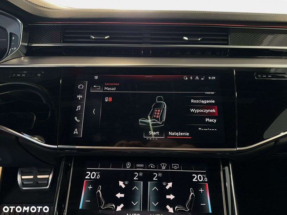 Audi S8 - 32