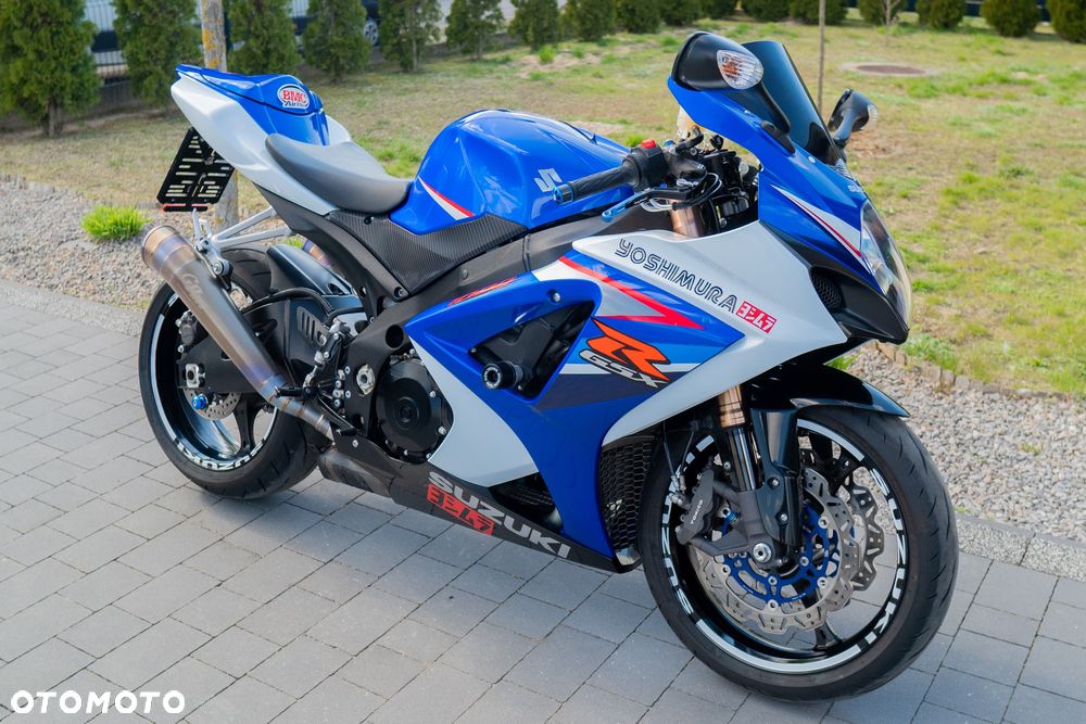 Suzuki GSX-R - 2