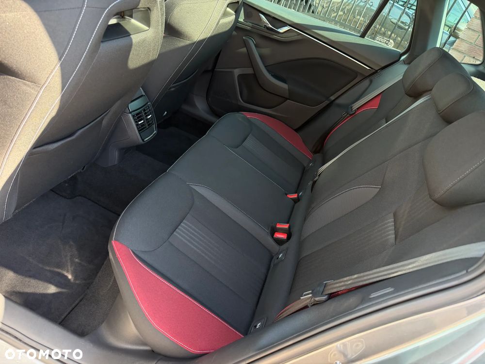 Skoda Kamiq 1.5 TSI Monte Carlo DSG - 32