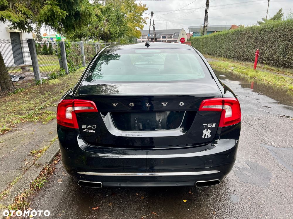 Volvo S60 T5 Powershift Summum - 9
