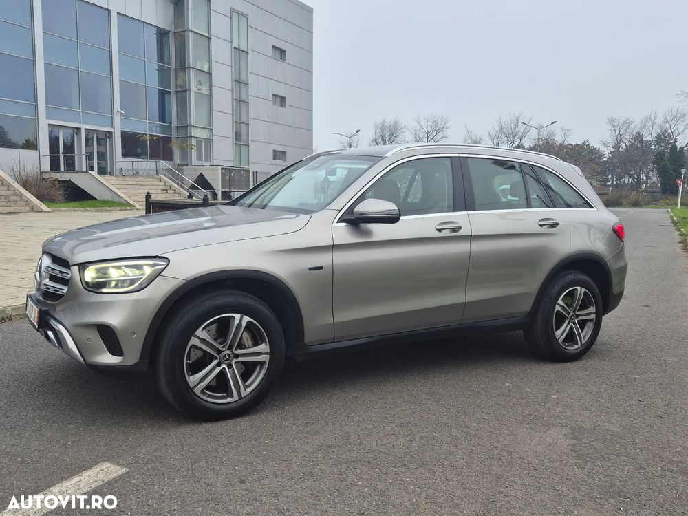 Mercedes-Benz GLC - 25