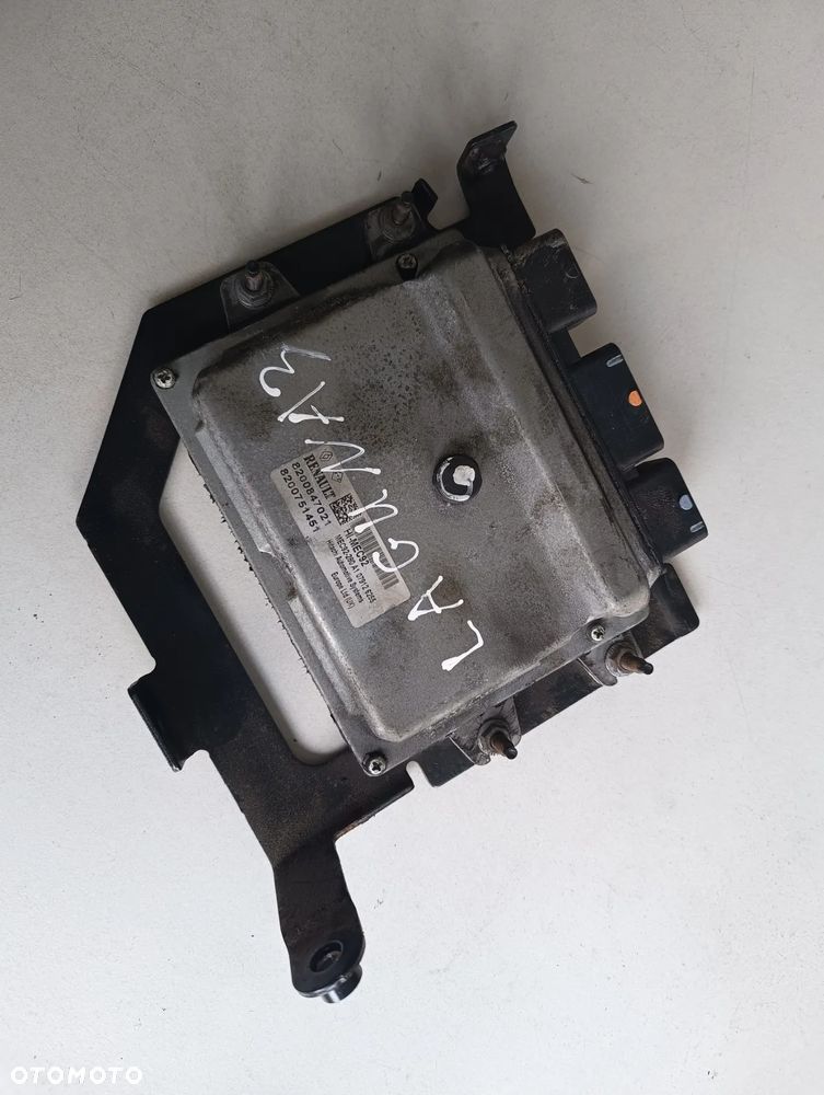 Komputer sterownik silnika Renault Laguna III laguna 3 2.0b 16v 8200847021 8200751451