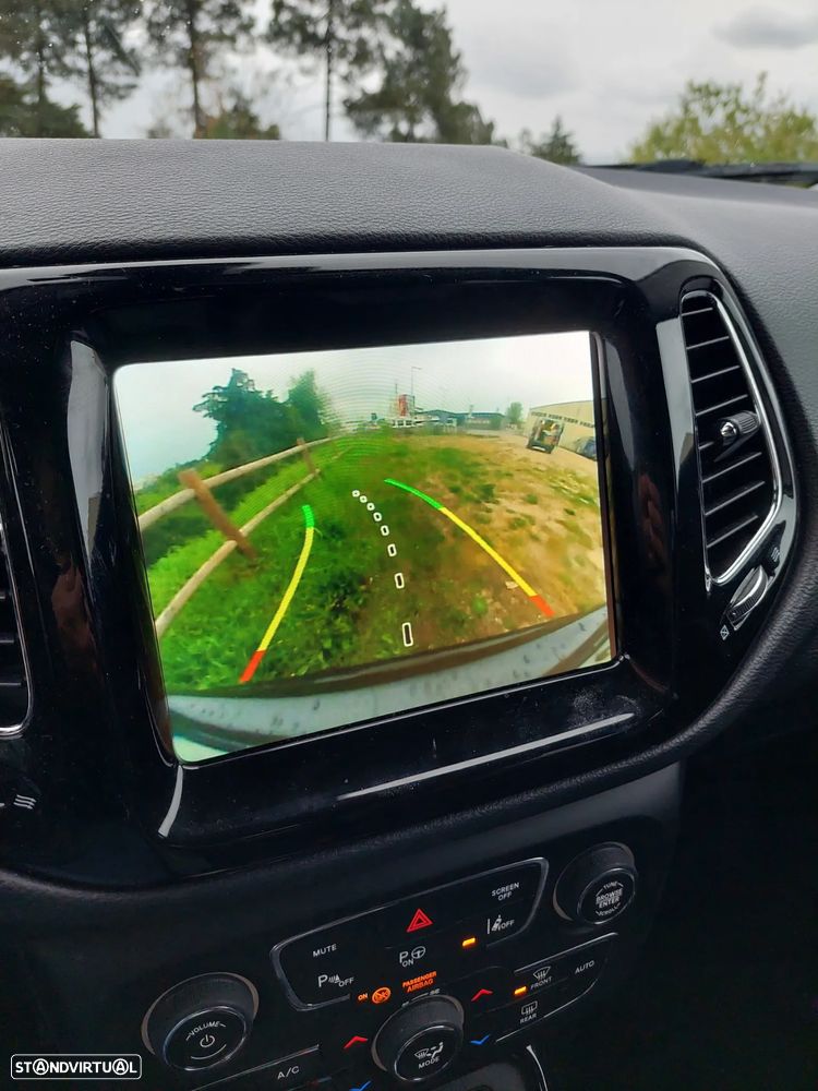 Jeep Compass 1.6 M-Jet Limited - 14