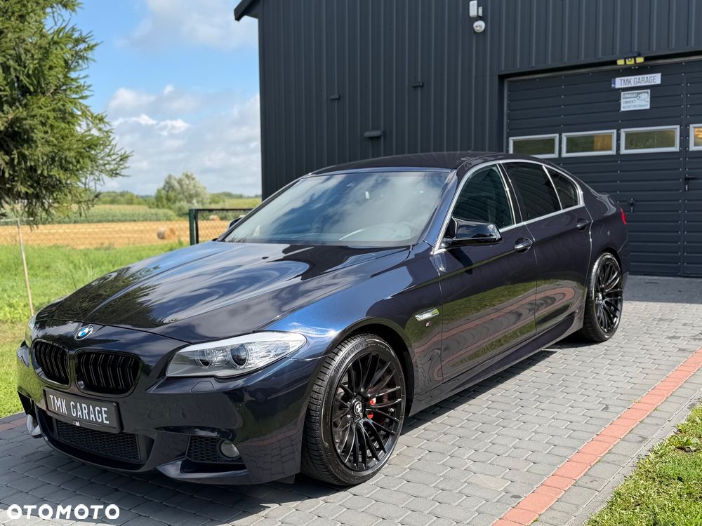 BMW Seria 5 520i Sport-Aut - 34