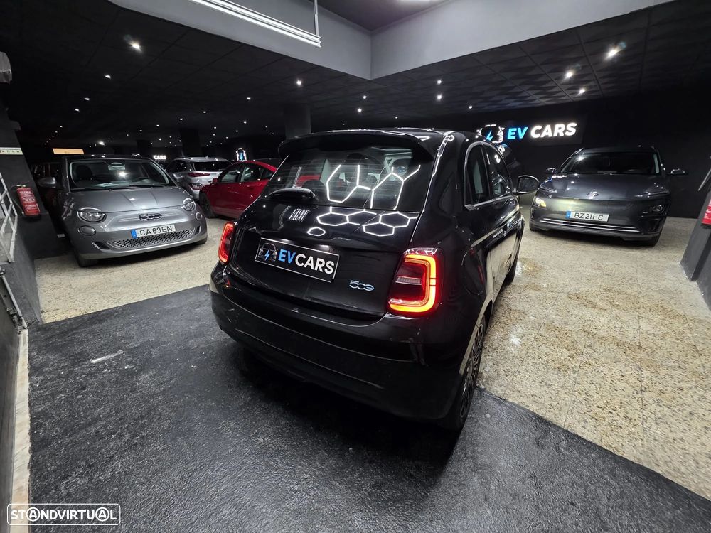 Fiat 500e 3 + 1 42 kWh Icon - 34