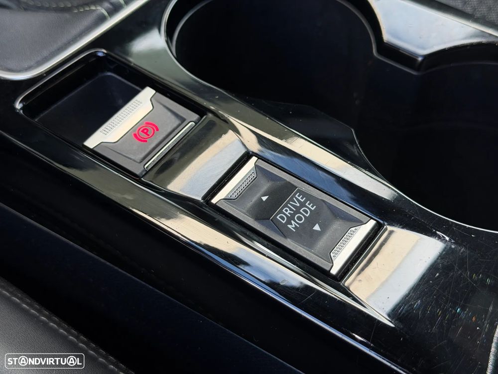 Peugeot 2008 PureTech 130 Stop&Start GT-Line Edition - 31