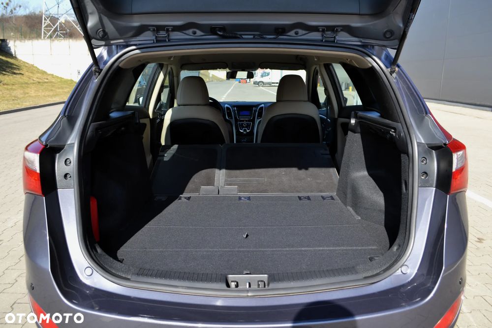 Hyundai i30 1.6 GDI BlueDrive Comfort - 31
