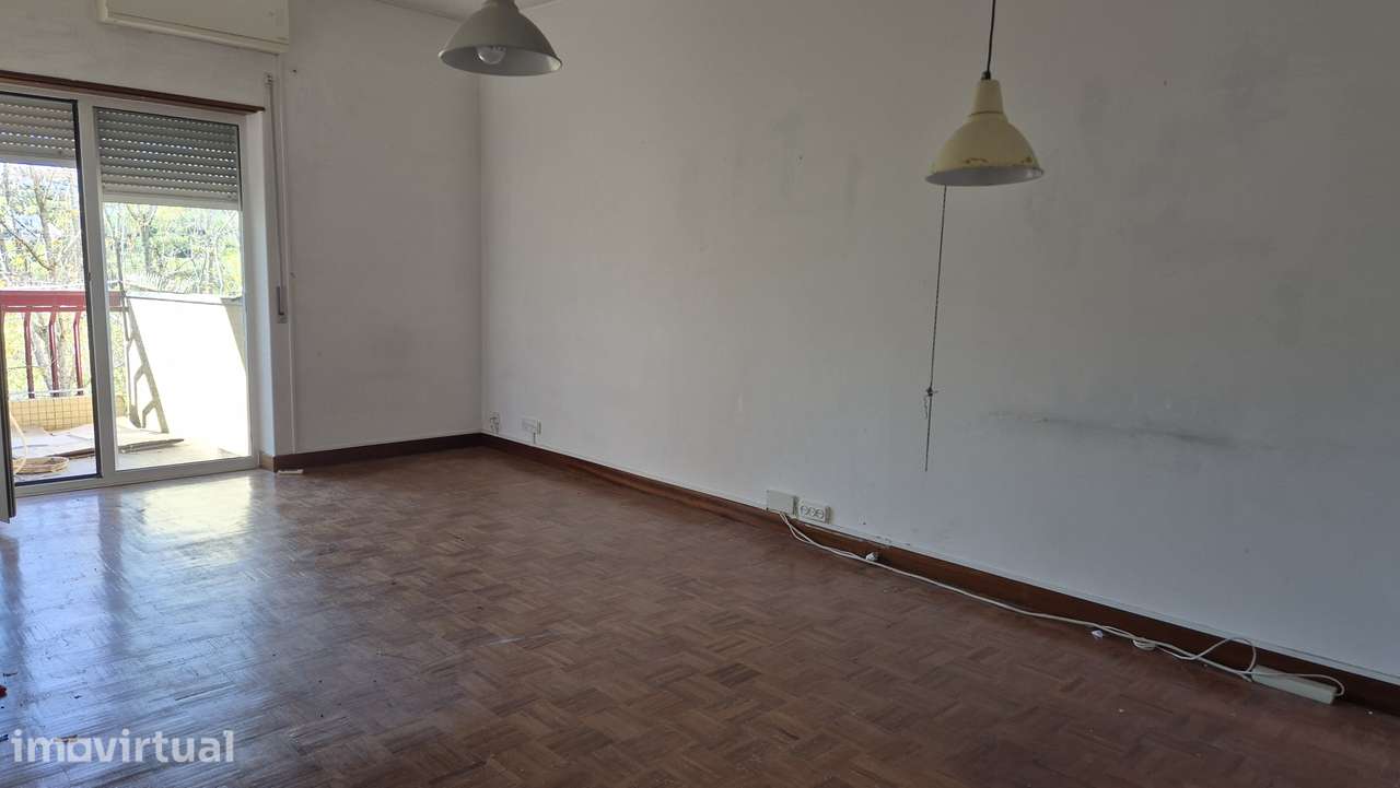 Apartamento T3 lumiar, excelente localização - Grande imagem: 2/13