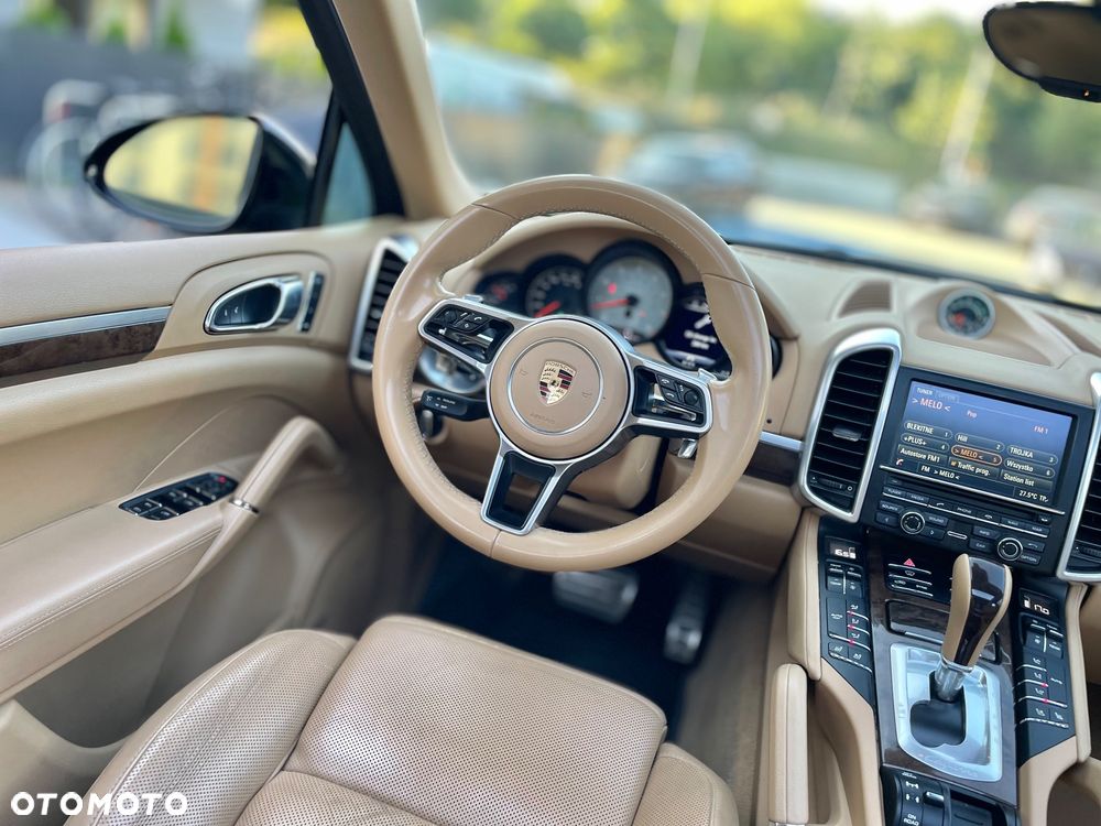 Porsche Cayenne S Platinum Edition - 23