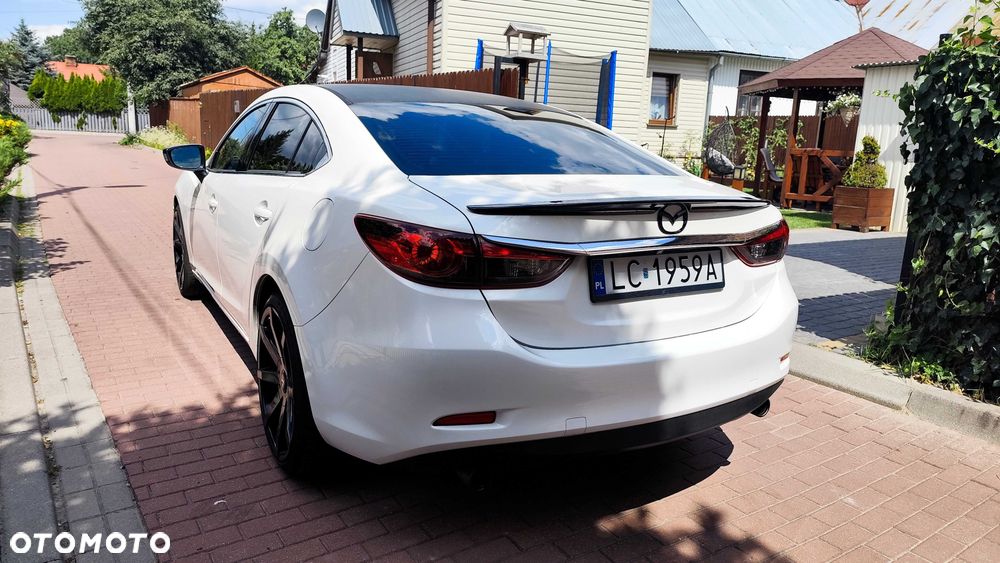 Mazda 6 - 8