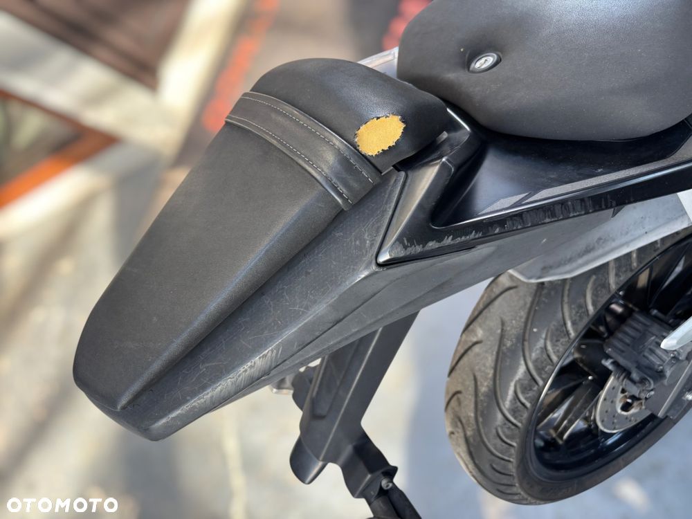 Yamaha MT - 7
