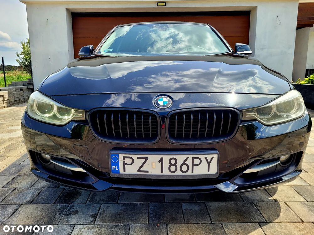 BMW Seria 3 320i Sport Line - 7