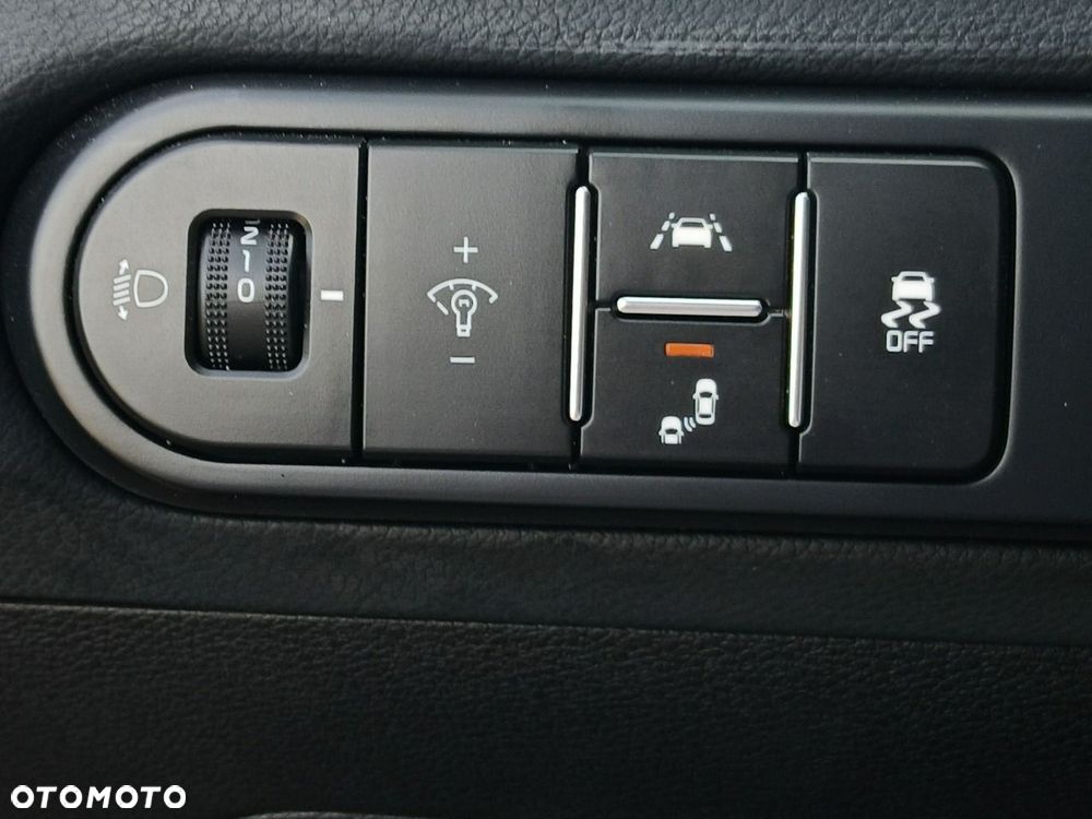 Kia Ceed 1.4 T-GDI L Business Line - 31