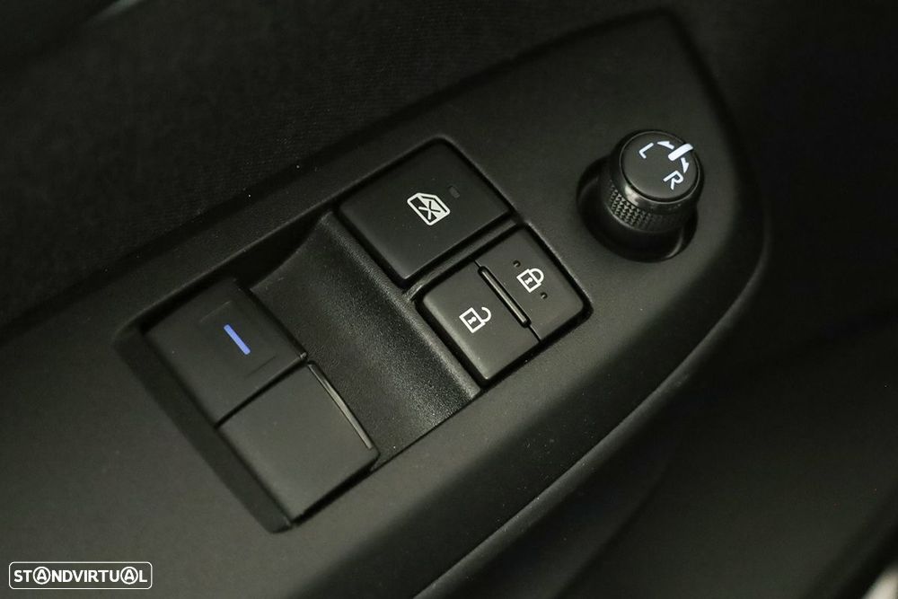 Toyota Yaris 1.0 VVT-i Comfort Plus - 18