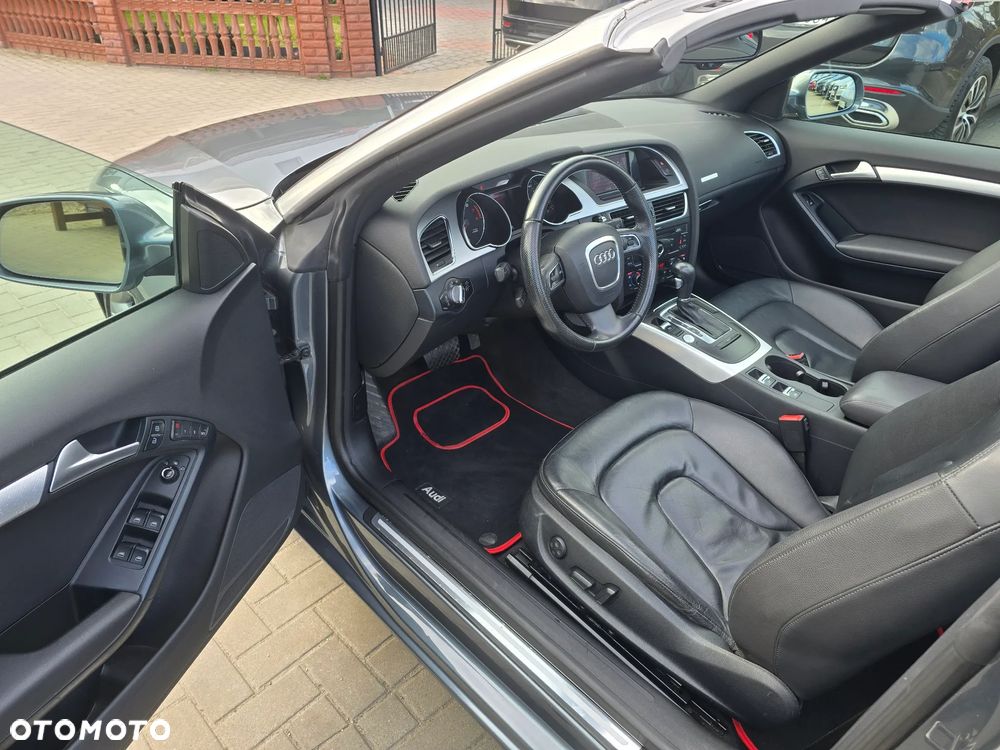 Audi A5 Cabrio - 8