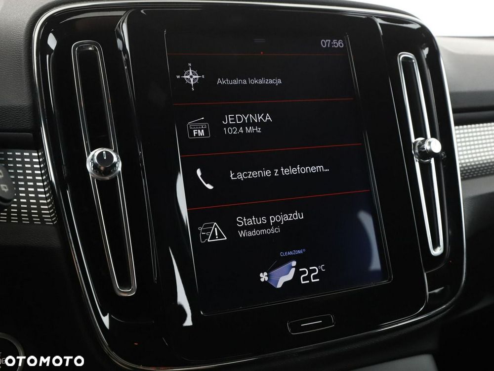 Volvo XC 40 D4 SCR AWD R-Design - 24