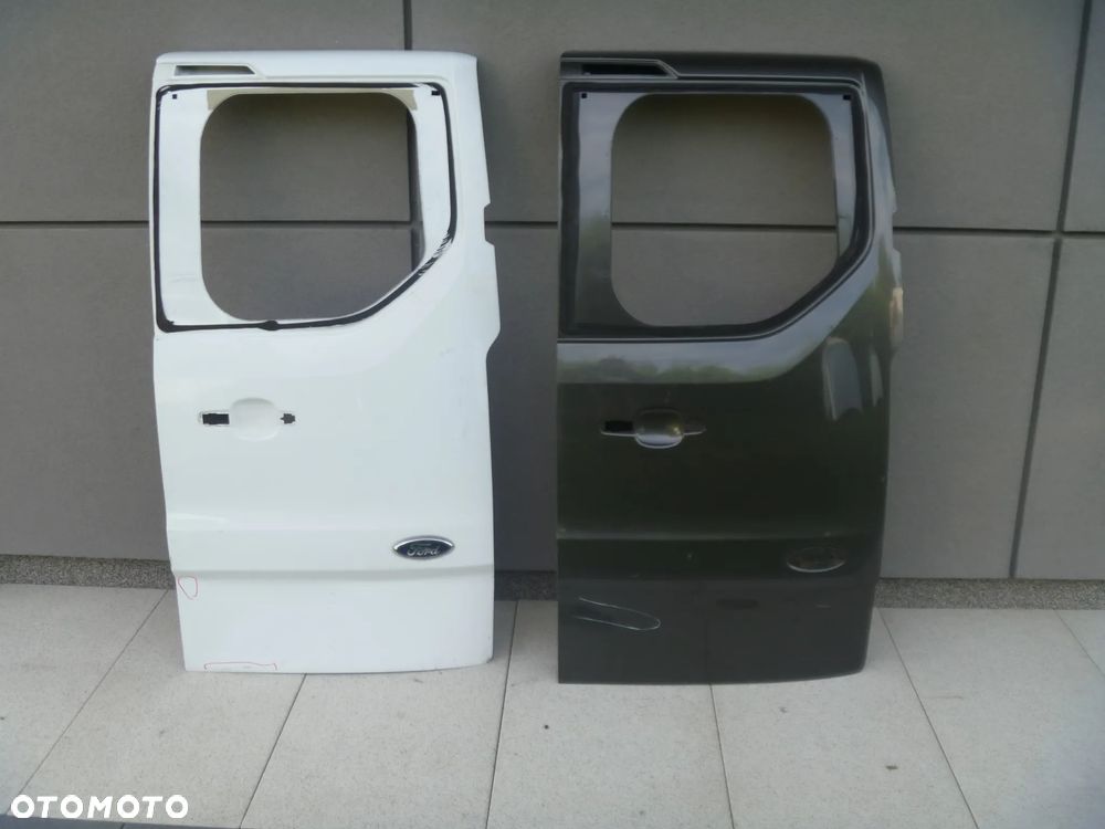 FORD TRANSIT CUSTOM DRZWI TYLNE PRAWE - 1