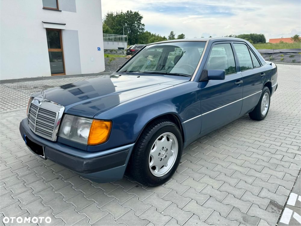 Mercedes-Benz W124 (1984-1993) - 1