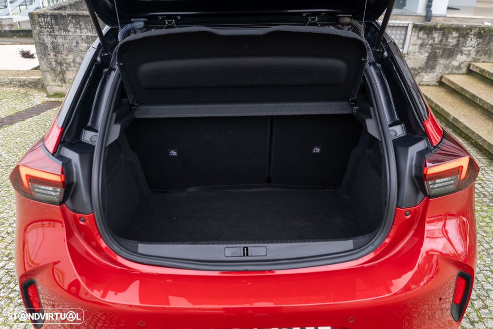 Opel Corsa 1.2 T GS - 36